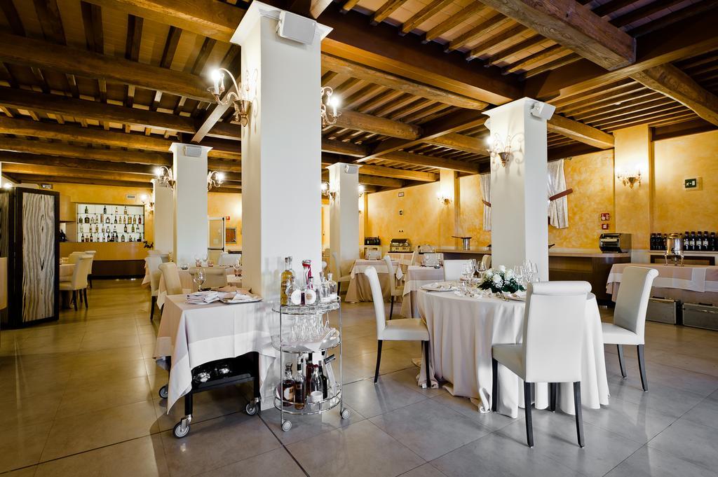 Etruria Resort & Natural Spa Montepulciano Stazione Exterior foto